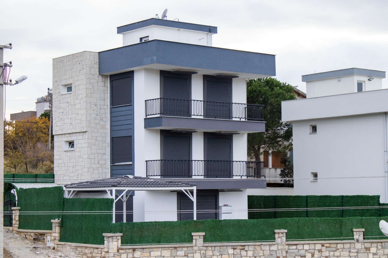 WhatsApp Image 2022-01-03 at 23.17.47 (1)