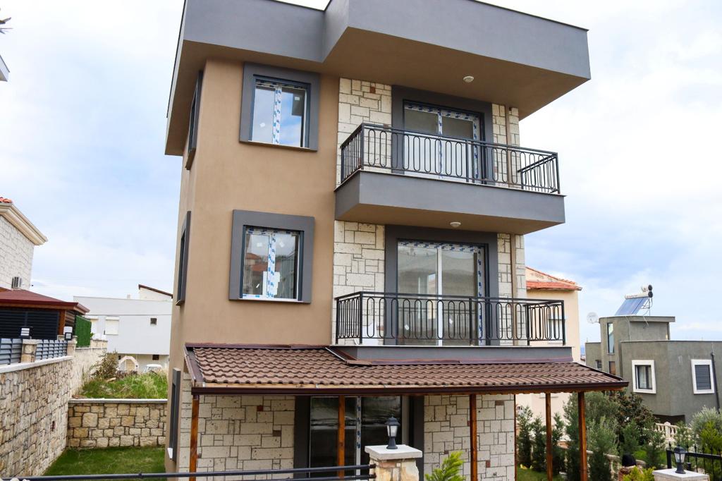 WhatsApp Image 2022-01-03 at 21.43.22 (2)